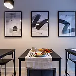 Casa Lounge Istria 게스트하우스 칼리아리