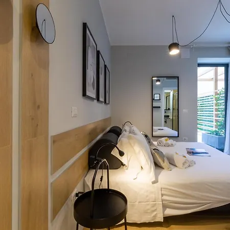 Casa Lounge Istria Pensjonat Cagliari